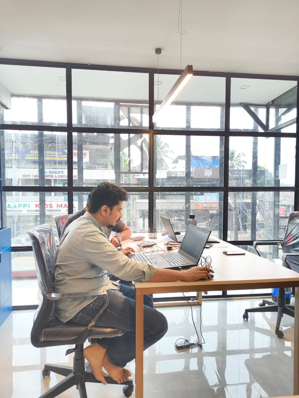 Virtual office and dedicated desk at Loginhub Coworks, Kondotty